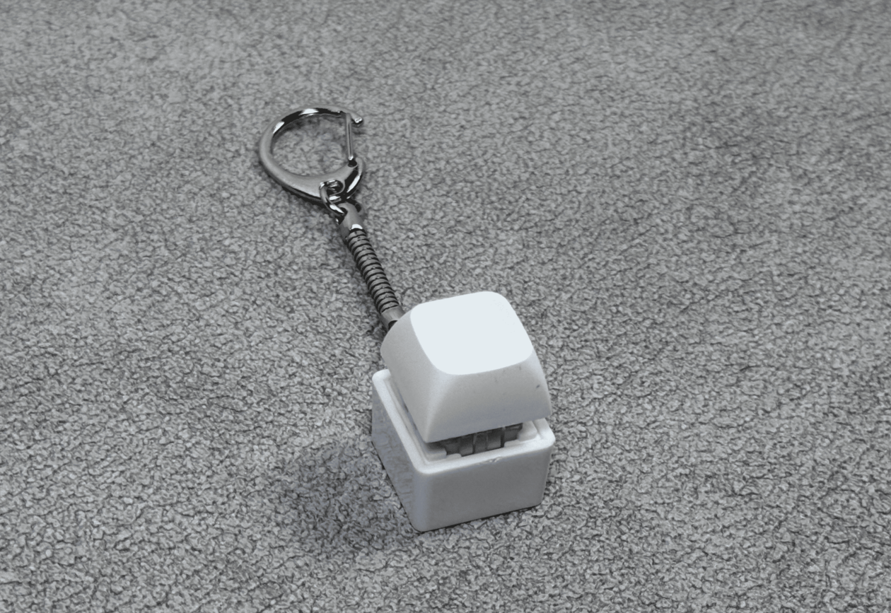 Кейкап-брелки-клавиши с логотипом 