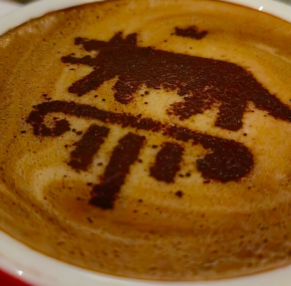 Изготовление трафаретов для кофе с логотипом заведения