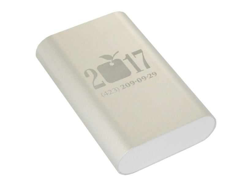 Портативный аккумулятор power bank с лазерной гравировкой.